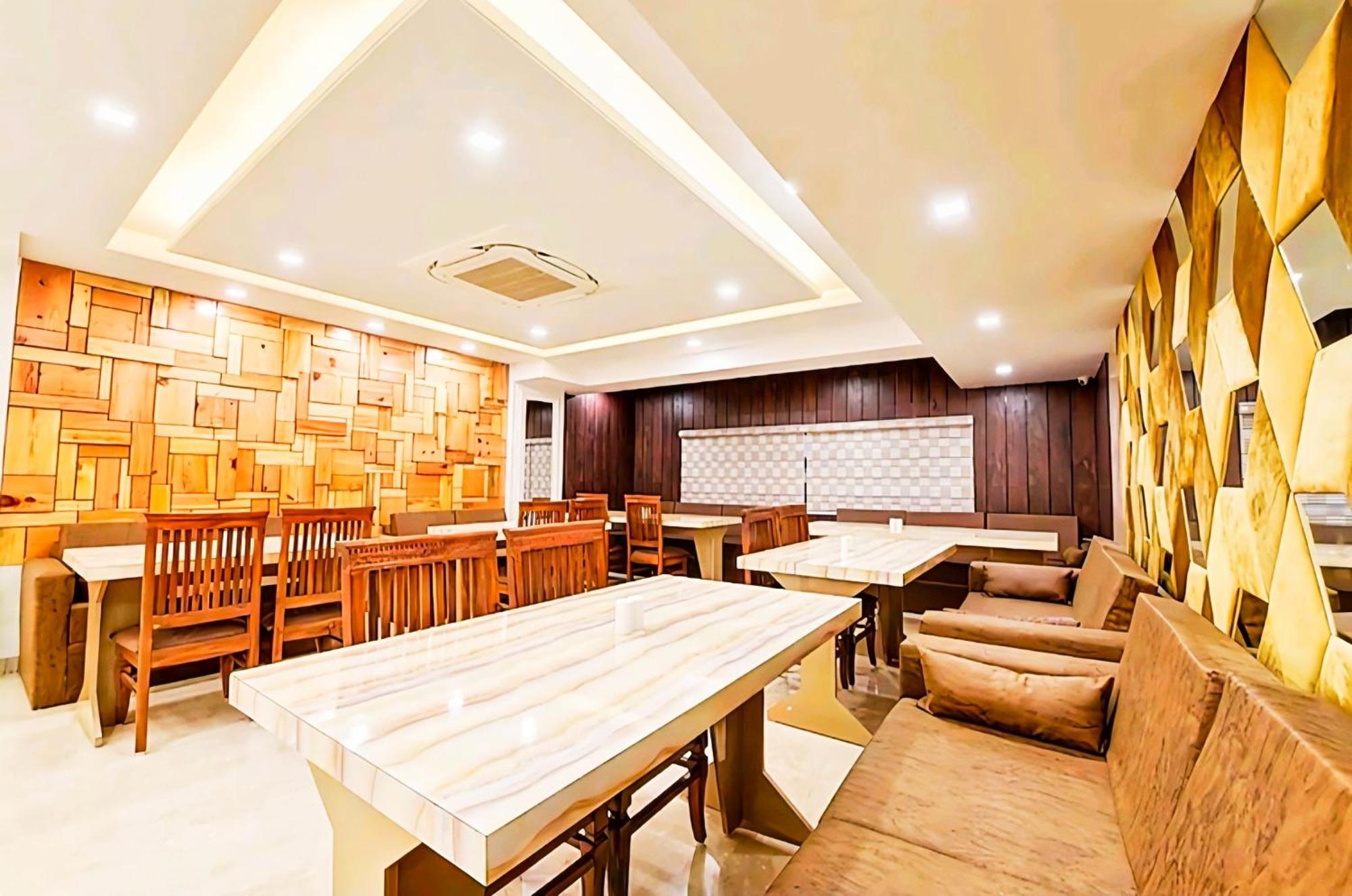 Hotel Shiva International Near By Igi Airport Nueva Delhi Exterior foto